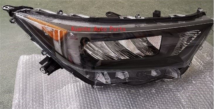 Car Body Spare Parts For RAV4 2019 USA Led Headlights Tail Lights Fog Lights Front Bumper Lip Body Kit Spoiler