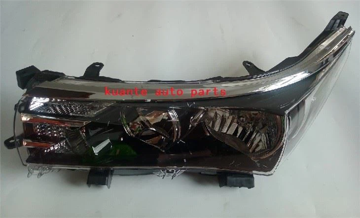 Toyota 2014 Corolla Head Lamp Middle East Model 81110-02e50 81150-02e50